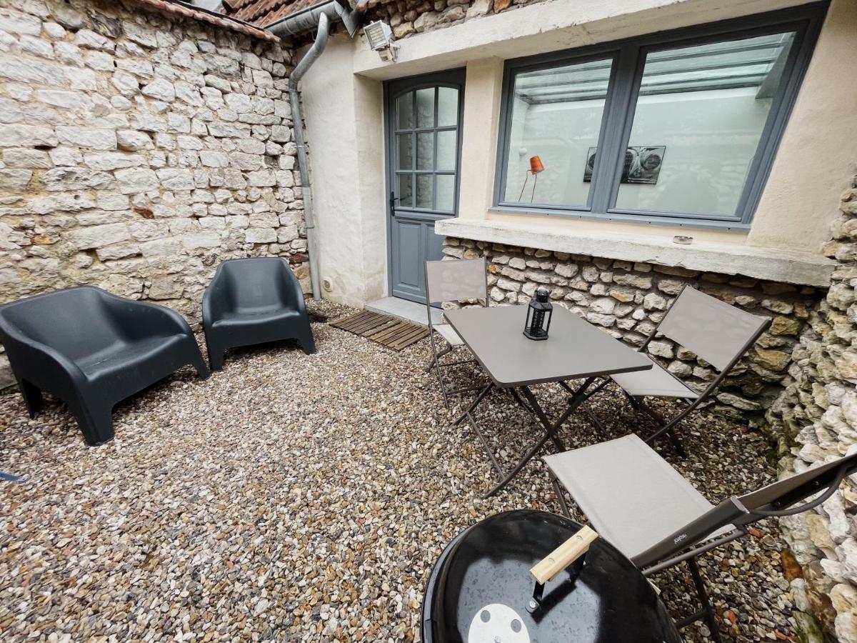 Maison Climatisee Avec Jardin Вернон Екстериор снимка